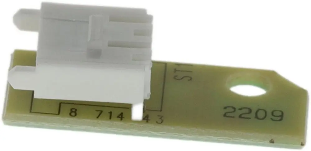 Weißer Kunststoffstecker auf einer grünen Leiterplatte mit zwei Anschlussstiften, beschriftet mit Zahlen. Hersteller ist Bosch.